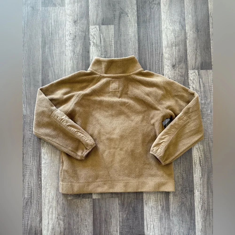 Gap neutral boy pull over jacket